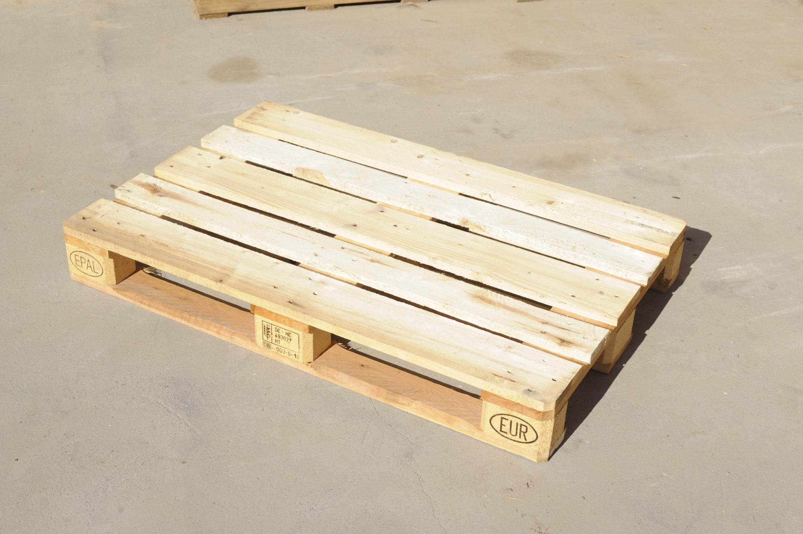 euro-pallets-for-sale-buy-euro-pallets-in-melbourne-smart-pallets